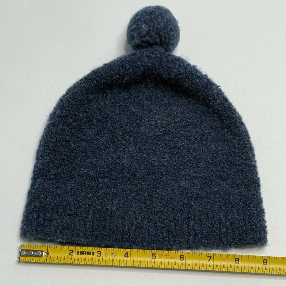 Everlane Bouclé Teddy Beanie Dark Blue Boucle Pom Pom YOUTH Size Winter Wool